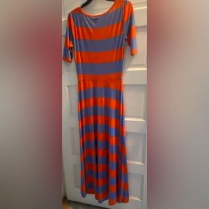 Beautiful floor length Lularoe Anna dress size small